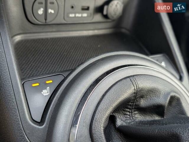 Черный Киа Sportage, объемом двигателя 1.7 л и пробегом 150 тыс. км за 12500 $, фото 38 на Automoto.ua