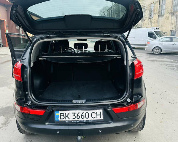 Черный Киа Sportage, объемом двигателя 1.59 л и пробегом 187 тыс. км за 11500 $, фото 8 на Automoto.ua