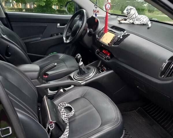 Чорний Кіа Sportage, об'ємом двигуна 1.7 л та пробігом 170 тис. км за 12500 $, фото 28 на Automoto.ua