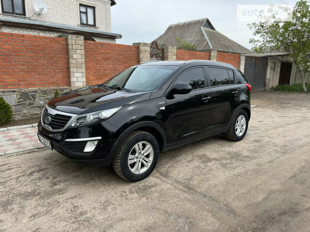 Черный Киа Sportage, объемом двигателя 2 л и пробегом 226 тыс. км за 11000 $, фото 6 на Automoto.ua