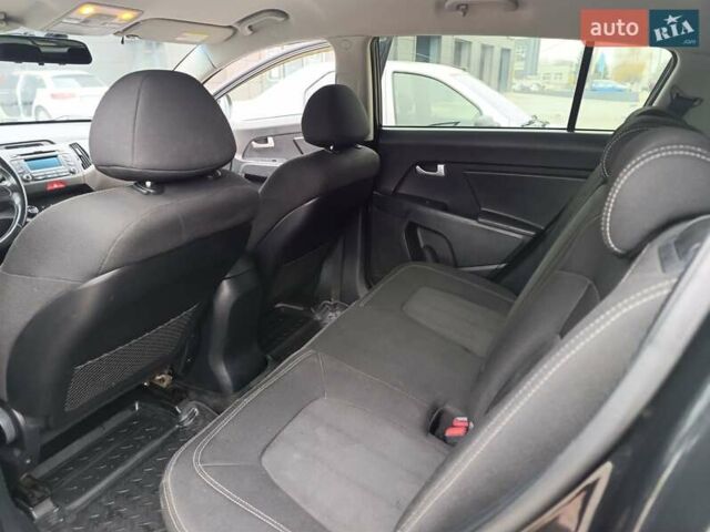 Черный Киа Sportage, объемом двигателя 2 л и пробегом 153 тыс. км за 11800 $, фото 15 на Automoto.ua