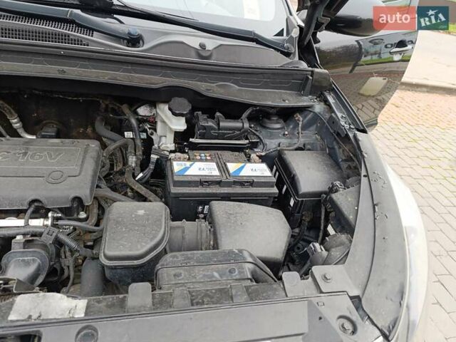 Черный Киа Sportage, объемом двигателя 2 л и пробегом 153 тыс. км за 11800 $, фото 26 на Automoto.ua