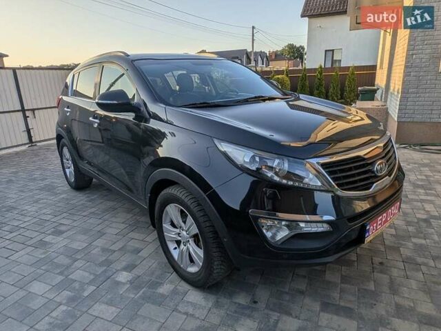 Черный Киа Sportage, объемом двигателя 1.7 л и пробегом 150 тыс. км за 12500 $, фото 13 на Automoto.ua