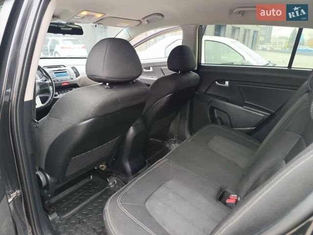 Черный Киа Sportage, объемом двигателя 2 л и пробегом 153 тыс. км за 11800 $, фото 16 на Automoto.ua
