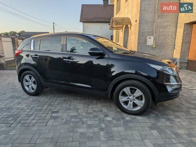 Черный Киа Sportage, объемом двигателя 1.7 л и пробегом 150 тыс. км за 12500 $, фото 14 на Automoto.ua