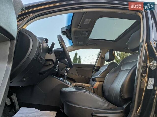 Черный Киа Sportage, объемом двигателя 1.7 л и пробегом 150 тыс. км за 12500 $, фото 27 на Automoto.ua