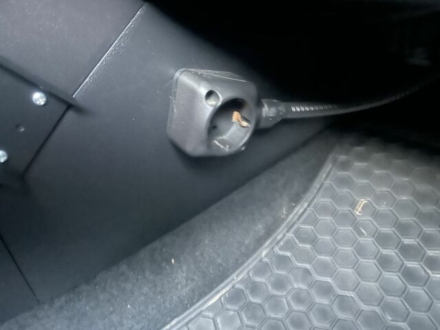 Черный Киа Sportage, объемом двигателя 2 л и пробегом 244 тыс. км за 14200 $, фото 17 на Automoto.ua