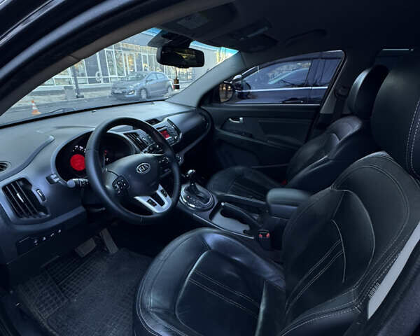 Черный Киа Sportage, объемом двигателя 2 л и пробегом 225 тыс. км за 13750 $, фото 12 на Automoto.ua