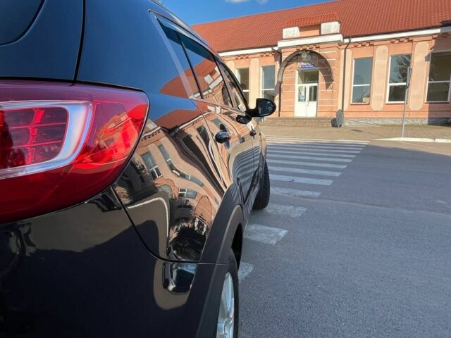 Чорний Кіа Sportage, об'ємом двигуна 2 л та пробігом 184 тис. км за 12100 $, фото 7 на Automoto.ua