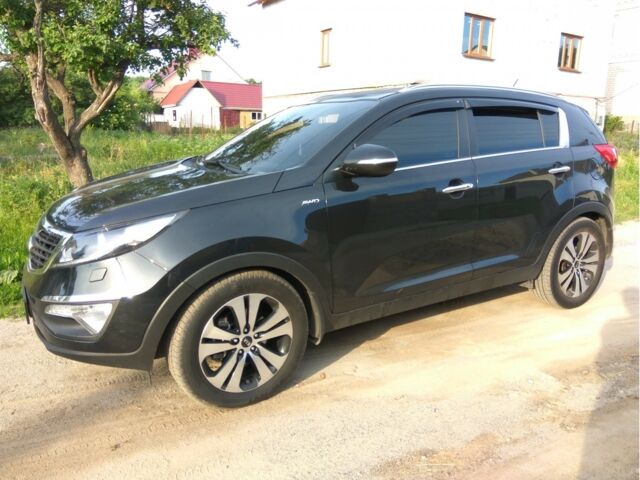 Черный Киа Sportage, объемом двигателя 2 л и пробегом 92 тыс. км за 16500 $, фото 12 на Automoto.ua