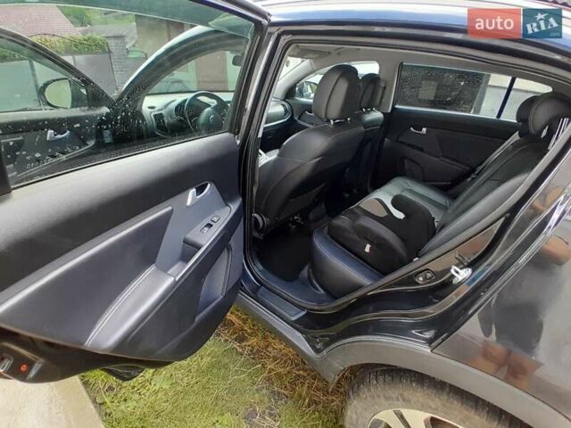 Чорний Кіа Sportage, об'ємом двигуна 1.69 л та пробігом 172 тис. км за 13500 $, фото 2 на Automoto.ua