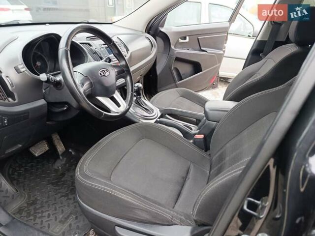 Черный Киа Sportage, объемом двигателя 2 л и пробегом 153 тыс. км за 11800 $, фото 19 на Automoto.ua