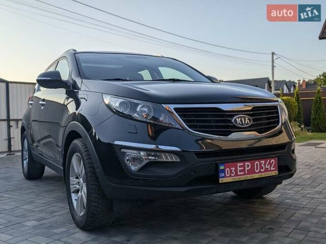 Черный Киа Sportage, объемом двигателя 1.7 л и пробегом 150 тыс. км за 12500 $, фото 1 на Automoto.ua