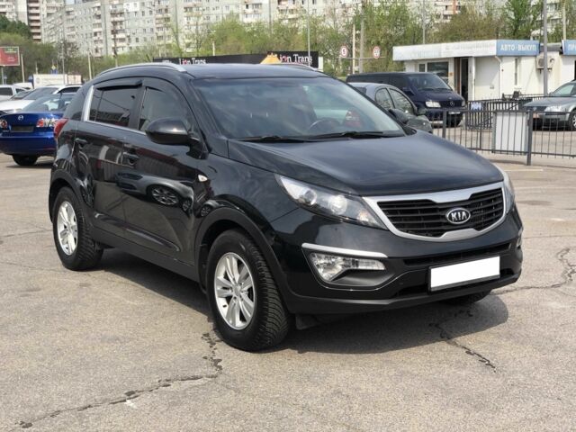 Черный Киа Sportage, объемом двигателя 0.17 л и пробегом 167 тыс. км за 11800 $, фото 2 на Automoto.ua