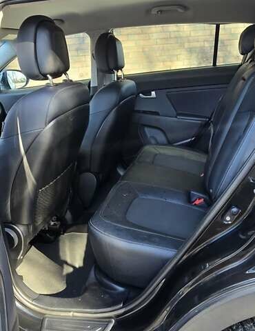 Черный Киа Sportage, объемом двигателя 2 л и пробегом 244 тыс. км за 13200 $, фото 15 на Automoto.ua