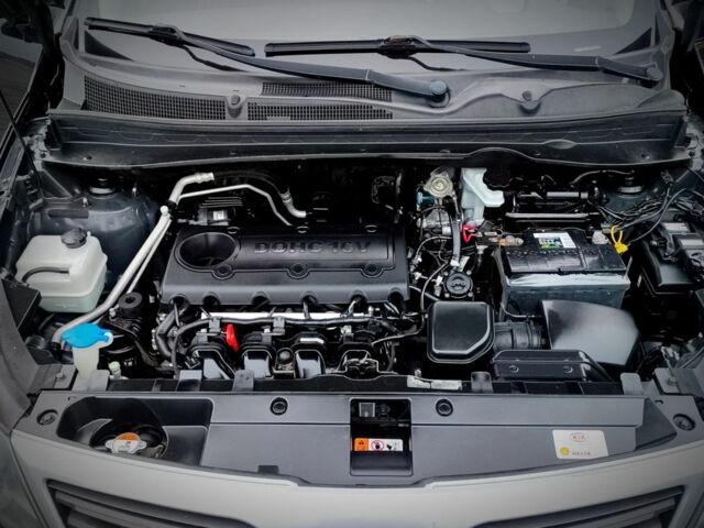 Черный Киа Sportage, объемом двигателя 2 л и пробегом 135 тыс. км за 10200 $, фото 20 на Automoto.ua