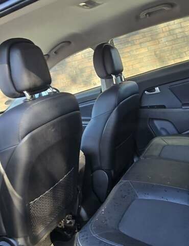 Черный Киа Sportage, объемом двигателя 2 л и пробегом 244 тыс. км за 13200 $, фото 16 на Automoto.ua