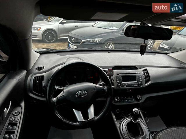 Черный Киа Sportage, объемом двигателя 1.7 л и пробегом 165 тыс. км за 13490 $, фото 15 на Automoto.ua