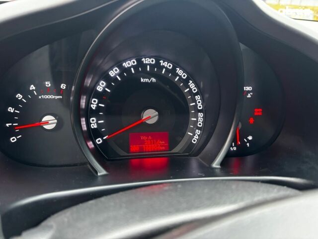 Черный Киа Sportage, объемом двигателя 1.7 л и пробегом 165 тыс. км за 13490 $, фото 23 на Automoto.ua