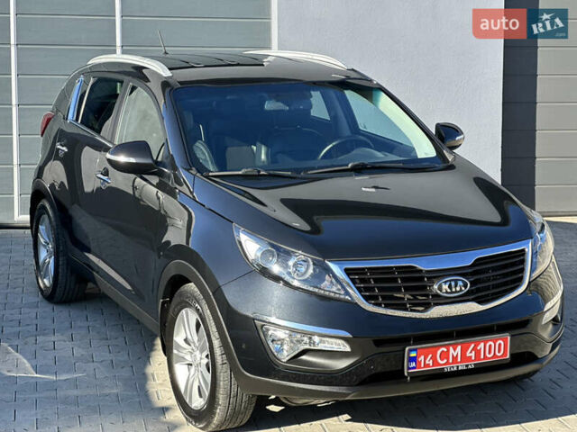 Черный Киа Sportage, объемом двигателя 1.7 л и пробегом 206 тыс. км за 12100 $, фото 3 на Automoto.ua