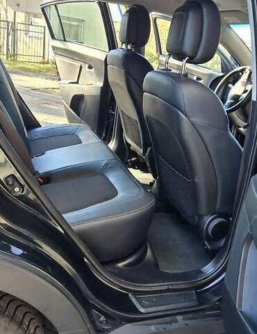 Черный Киа Sportage, объемом двигателя 2 л и пробегом 244 тыс. км за 13200 $, фото 14 на Automoto.ua