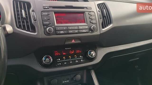 Черный Киа Sportage, объемом двигателя 1.7 л и пробегом 167 тыс. км за 12800 $, фото 10 на Automoto.ua