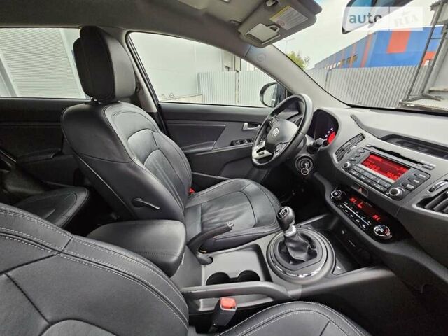 Черный Киа Sportage, объемом двигателя 1.7 л и пробегом 167 тыс. км за 12950 $, фото 58 на Automoto.ua