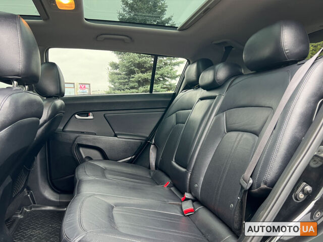 Черный Киа Sportage, объемом двигателя 2.4 л и пробегом 200 тыс. км за 11999 $, фото 9 на Automoto.ua