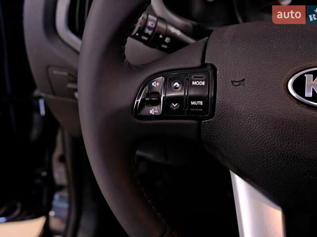 Черный Киа Sportage, объемом двигателя 2 л и пробегом 185 тыс. км за 12900 $, фото 19 на Automoto.ua