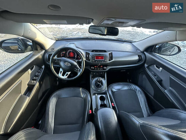 Черный Киа Sportage, объемом двигателя 1.7 л и пробегом 206 тыс. км за 12100 $, фото 27 на Automoto.ua