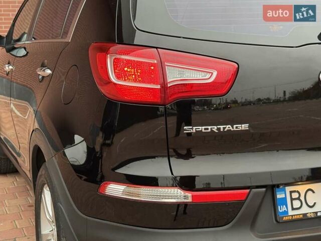 Черный Киа Sportage, объемом двигателя 2 л и пробегом 180 тыс. км за 13300 $, фото 28 на Automoto.ua