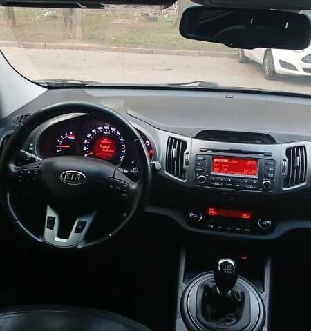 Чорний Кіа Sportage, об'ємом двигуна 1.69 л та пробігом 233 тис. км за 12400 $, фото 10 на Automoto.ua