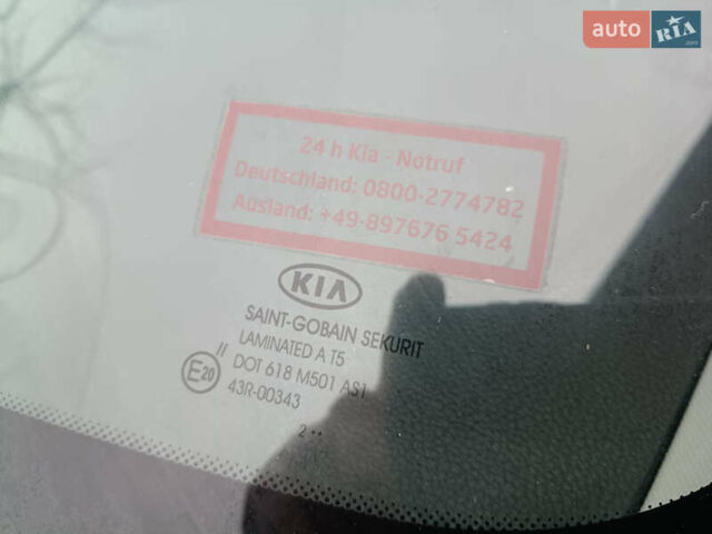 Черный Киа Sportage, объемом двигателя 2 л и пробегом 209 тыс. км за 14599 $, фото 6 на Automoto.ua