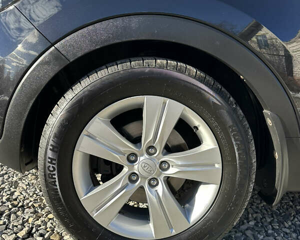Черный Киа Sportage, объемом двигателя 1.7 л и пробегом 206 тыс. км за 12100 $, фото 49 на Automoto.ua