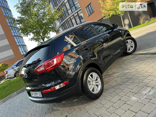 Чорний Кіа Sportage, об'ємом двигуна 2 л та пробігом 135 тис. км за 12450 $, фото 21 на Automoto.ua