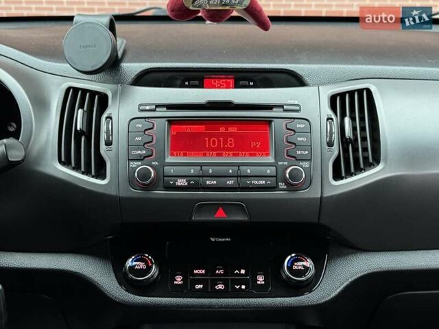 Черный Киа Sportage, объемом двигателя 2 л и пробегом 180 тыс. км за 13300 $, фото 59 на Automoto.ua