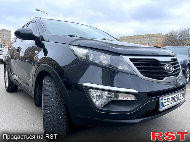 Чорний Кіа Sportage, об'ємом двигуна 2 л та пробігом 105 тис. км за 12500 $, фото 11 на Automoto.ua