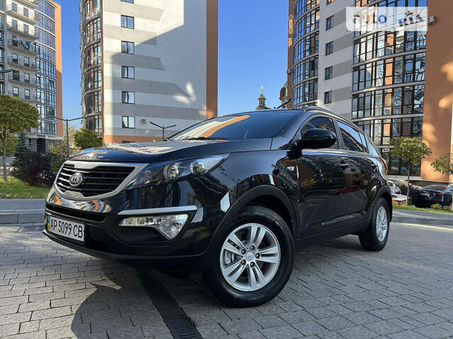 Черный Киа Sportage, объемом двигателя 2 л и пробегом 135 тыс. км за 12450 $, фото 2 на Automoto.ua