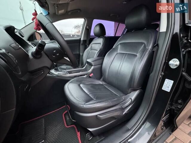 Черный Киа Sportage, объемом двигателя 2 л и пробегом 180 тыс. км за 13300 $, фото 62 на Automoto.ua