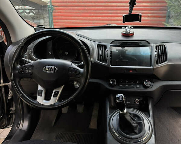 Чорний Кіа Sportage, об'ємом двигуна 1.7 л та пробігом 219 тис. км за 11200 $, фото 22 на Automoto.ua