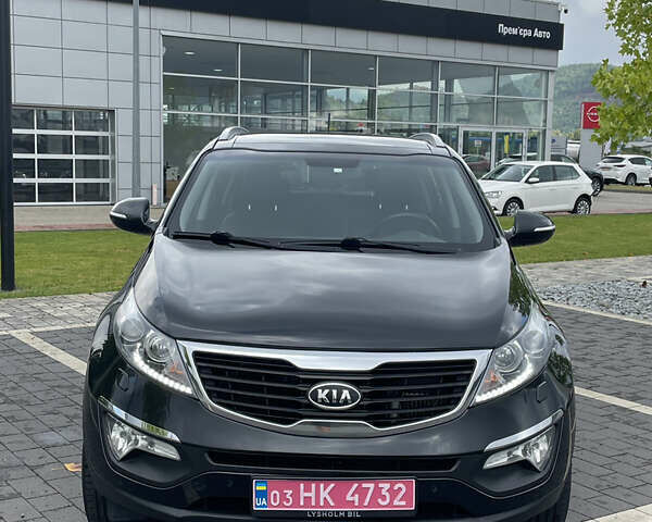 Черный Киа Sportage, объемом двигателя 1.7 л и пробегом 235 тыс. км за 12299 $, фото 1 на Automoto.ua