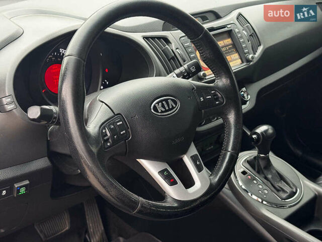 Черный Киа Sportage, объемом двигателя 2.4 л и пробегом 173 тыс. км за 12990 $, фото 20 на Automoto.ua