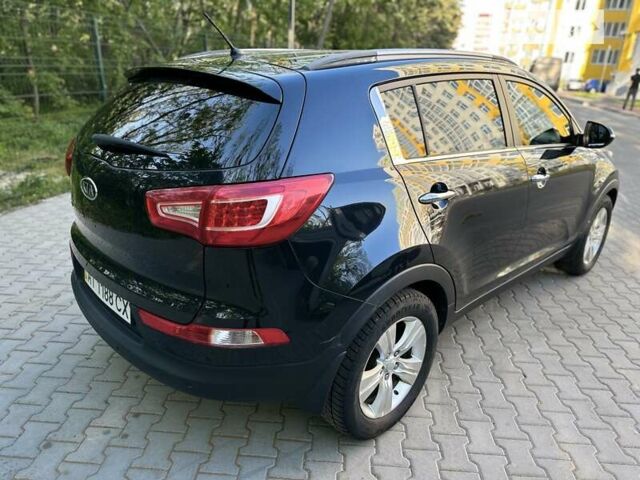 Чорний Кіа Sportage, об'ємом двигуна 2 л та пробігом 207 тис. км за 11800 $, фото 7 на Automoto.ua