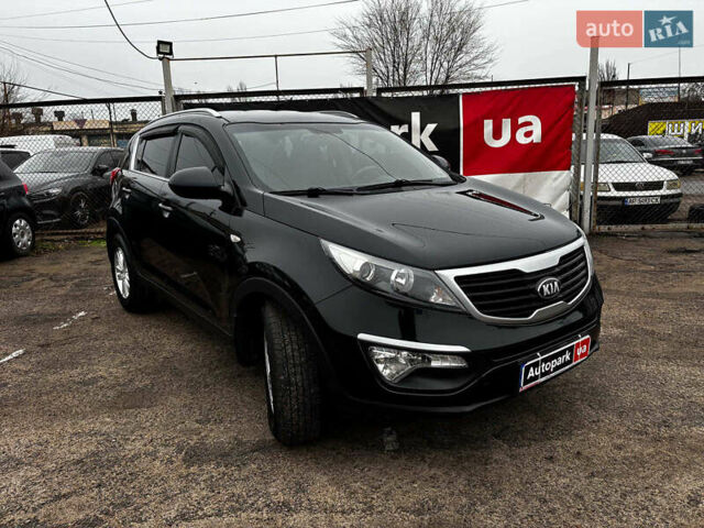 Черный Киа Sportage, объемом двигателя 1.7 л и пробегом 165 тыс. км за 13490 $, фото 6 на Automoto.ua