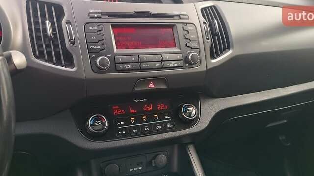 Черный Киа Sportage, объемом двигателя 1.7 л и пробегом 167 тыс. км за 12700 $, фото 5 на Automoto.ua