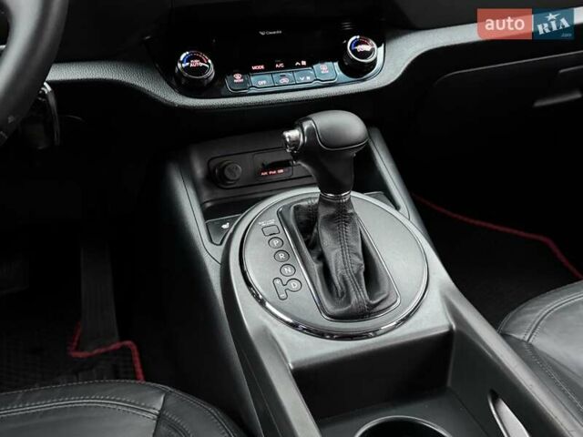 Черный Киа Sportage, объемом двигателя 2 л и пробегом 180 тыс. км за 13300 $, фото 61 на Automoto.ua