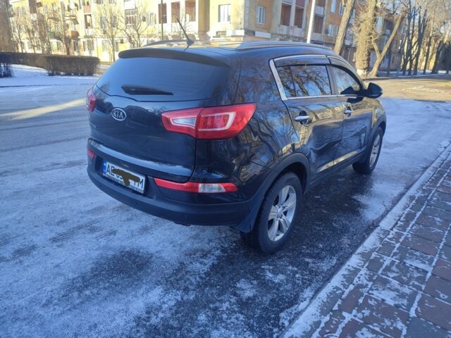 Черный Киа Sportage, объемом двигателя 2 л и пробегом 72 тыс. км за 11400 $, фото 6 на Automoto.ua
