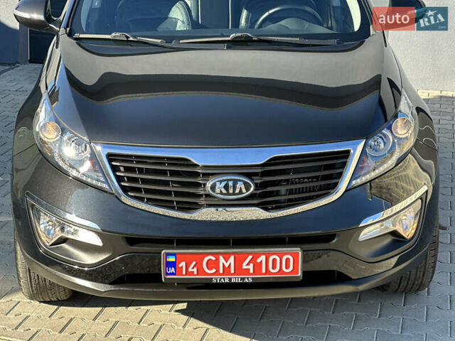 Черный Киа Sportage, объемом двигателя 1.7 л и пробегом 206 тыс. км за 12100 $, фото 4 на Automoto.ua