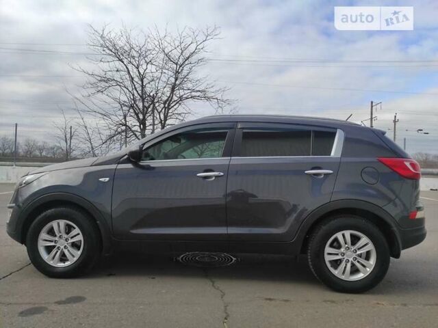 Черный Киа Sportage, объемом двигателя 2 л и пробегом 195 тыс. км за 11200 $, фото 9 на Automoto.ua