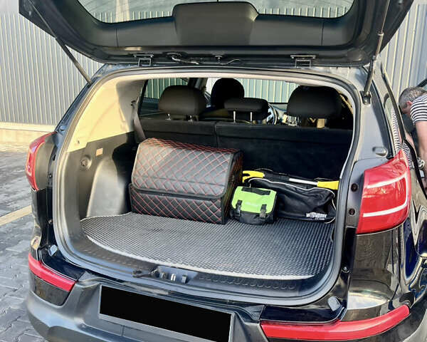 Чорний Кіа Sportage, об'ємом двигуна 2.4 л та пробігом 184 тис. км за 11100 $, фото 5 на Automoto.ua